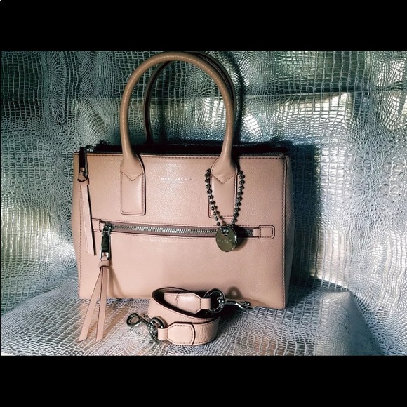 Marc Jacobs East and West Tote - Picture 1 of 5